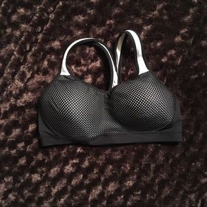 🐞Champion sports bra size L